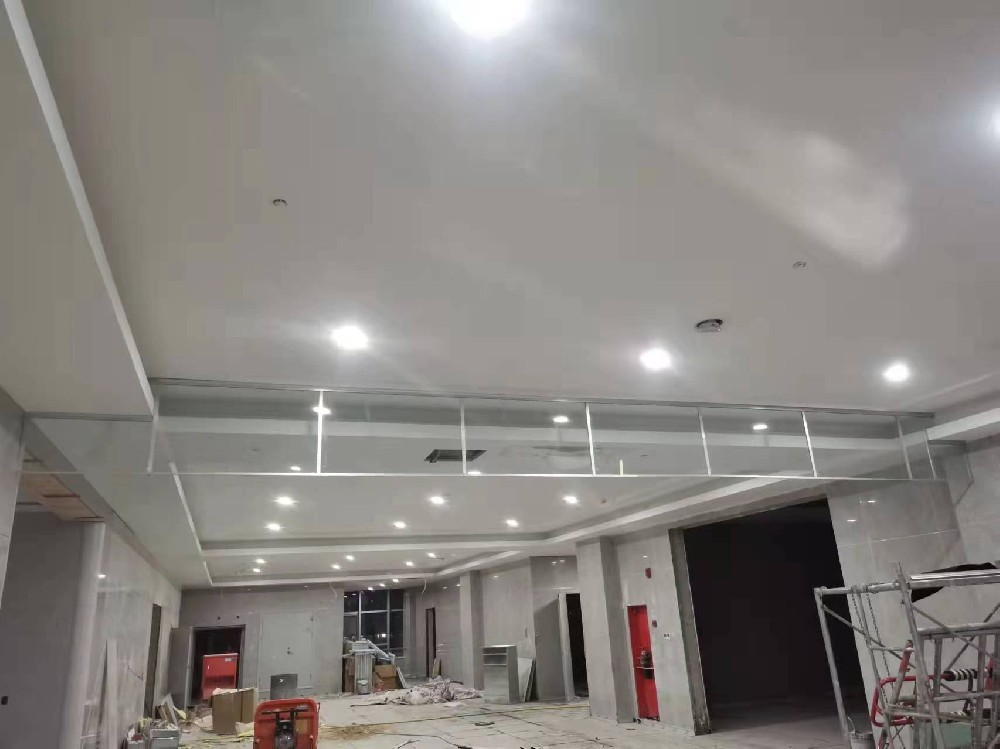 山東電動擋煙垂壁