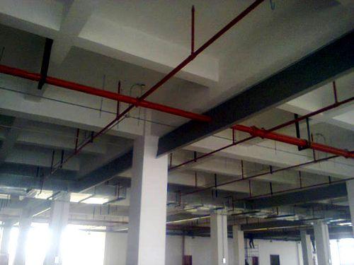 如何確定擋煙垂壁的施工方案 擋煙垂壁